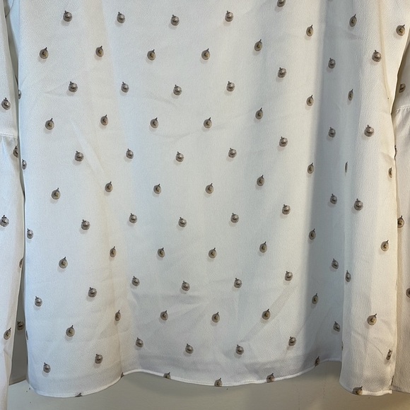 NWT. Banana Republic Small Pearl Print Bell Sleeve Blouse. - Picture 12 of 13